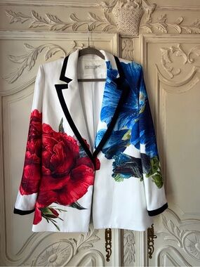 Alice + Olivia White Blazer with Red and Blue Floral Print